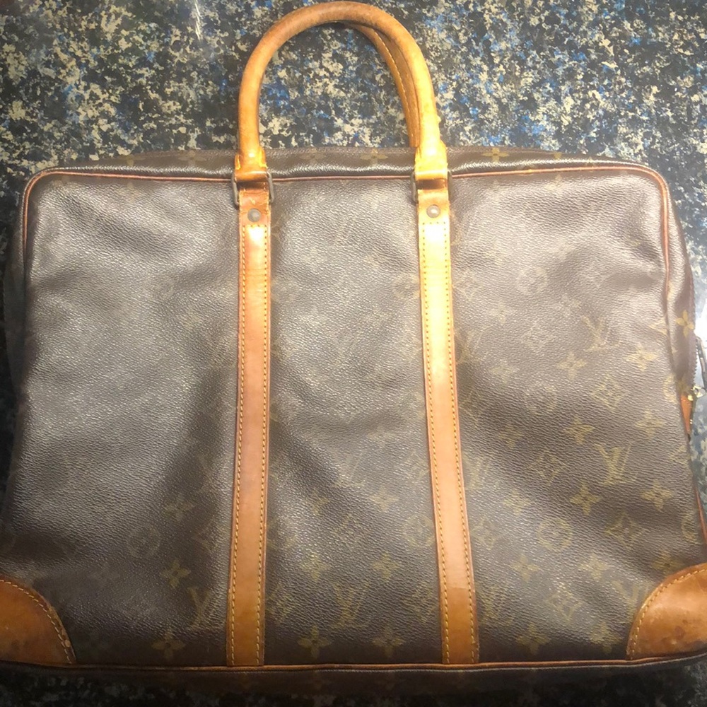 Louis Vuitton Porte document voyage business bag